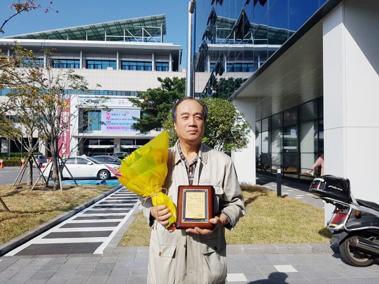 2018년 3월우수봉사자 - 홍유환(서귀포오석학교)